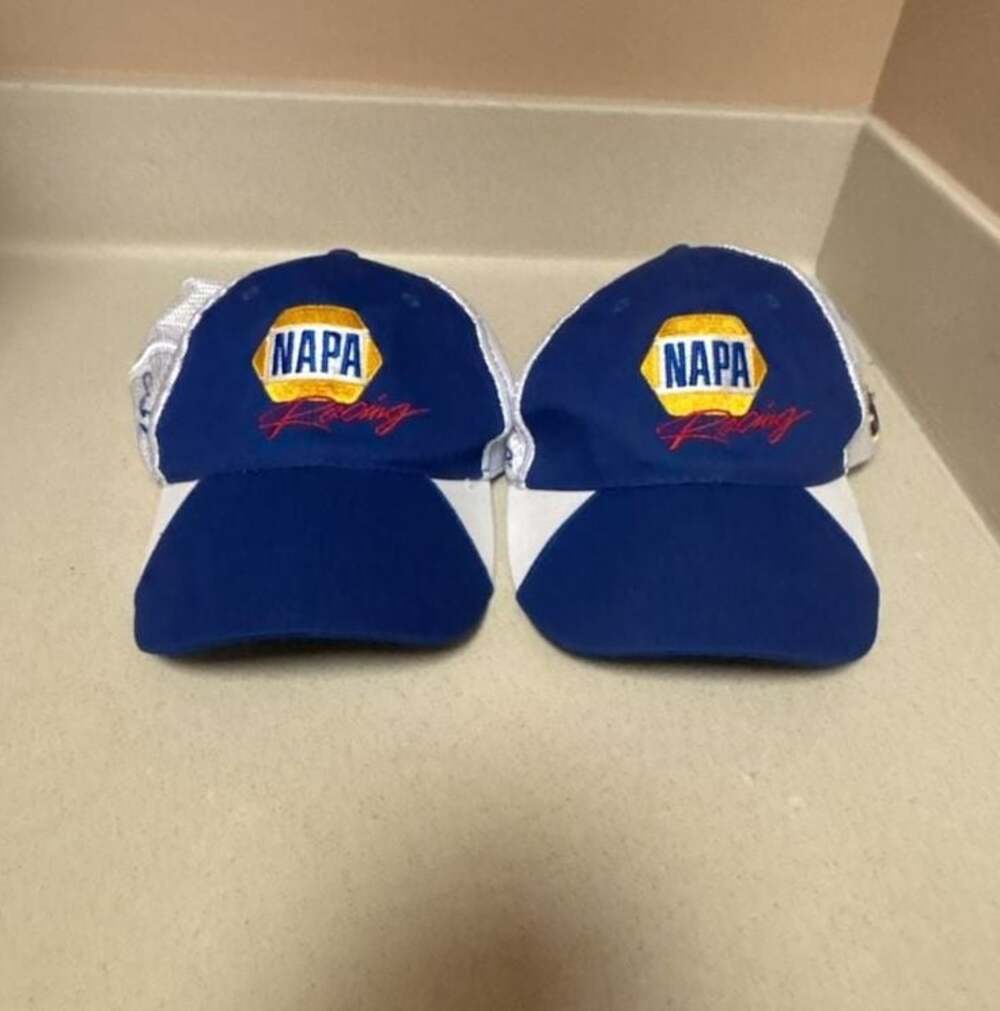 Chase Elliott NAPA Racing #9 Hendrick Motorsports Trucker Hats lot x2
